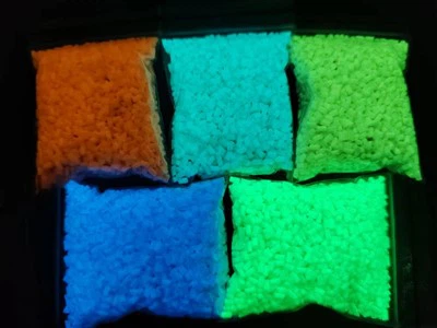 Lub teeb / ci hauv Tsaus Masterbatch luminous ci masterbatch